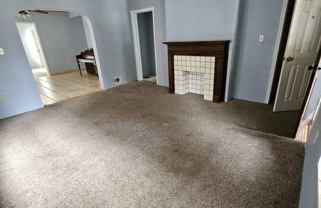 515 E 5th St Downstairs photos photos 515 E 5th St Downstairs photos photos