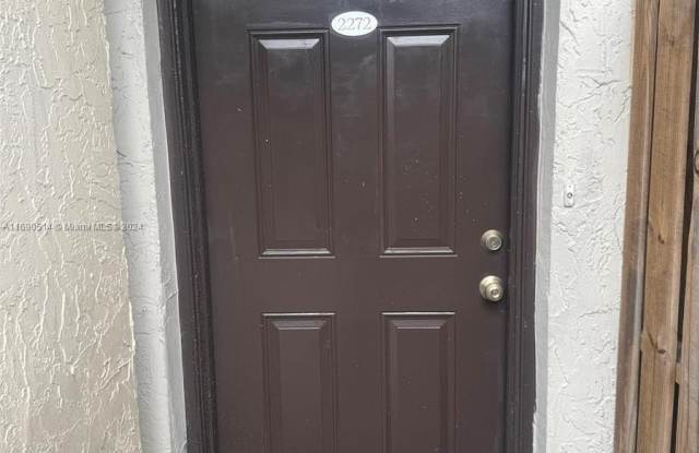 2272 NW 52nd Ave photos photos