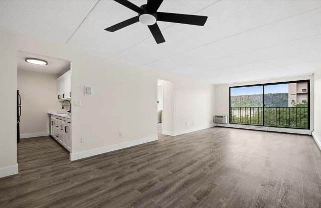 1116 Warburton Ave # 2A photos photos