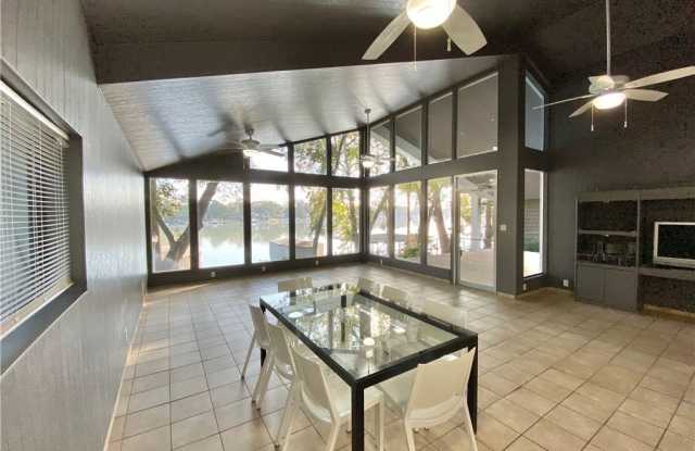 906 Lakeview Trail Gallery 4
