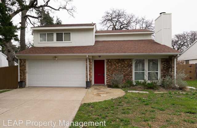 1168 Silverlake Dr - 1168 Silver Lake Drive, Grapevine, TX 76051