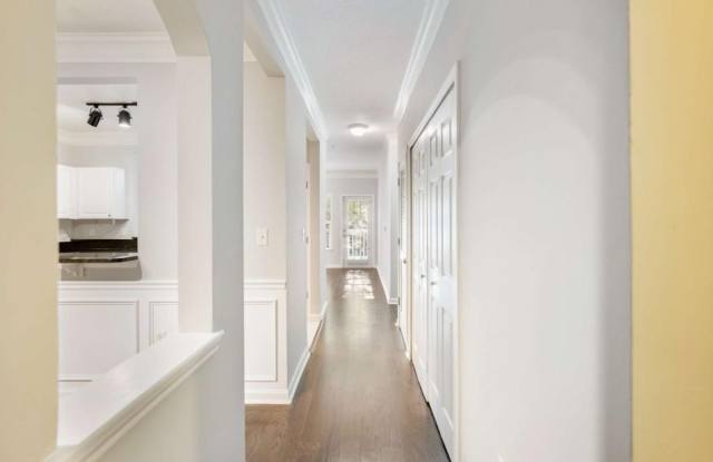 5207 Westchester Ridge NE Gallery 4