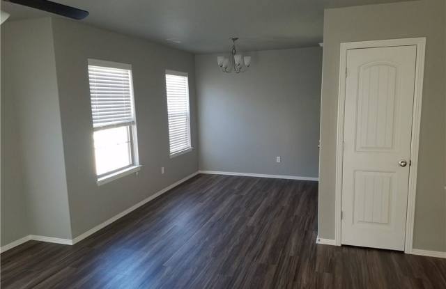 2794 Auburn  DR Gallery 4
