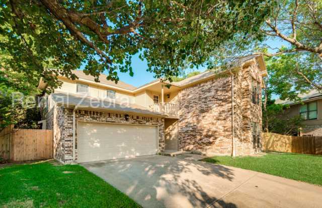 726 Bishop Street - 726 Bishop St, Cedar Hill, TX 75104