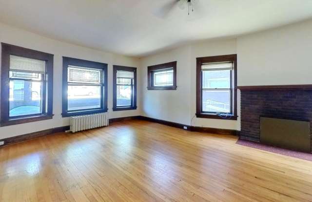 111 E Gorham - Unit 1 photos photos