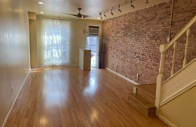 3034 Mcelderry St Gallery 2