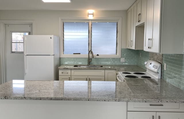 1728 A YOUNG ST- AGENTS: C. MARUMOTO/K. FUKUMOTO - C - 1110 University Avenue, Honolulu, HI 96826