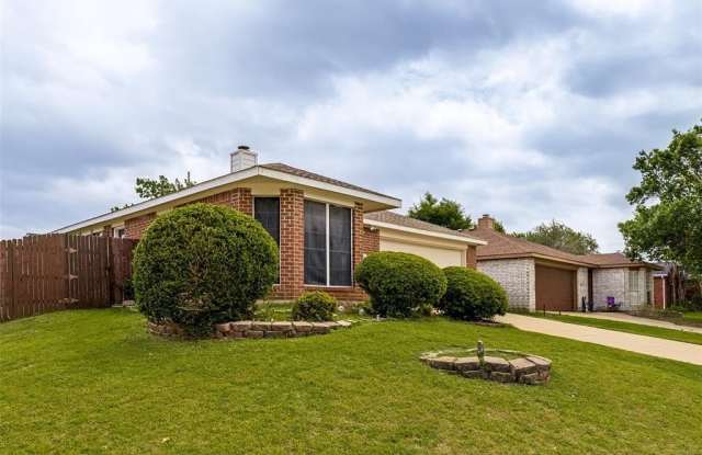 1043 Palomino Drive Gallery 2