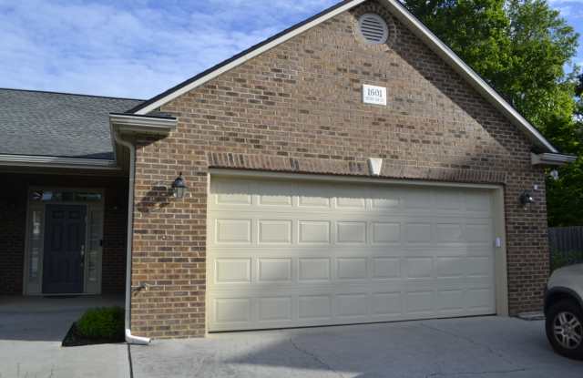 1601 Silver Oak Lane photos photos