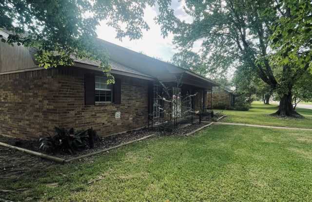 3- Bedroom, 2- Bathroom - Move-In Ready photos photos
