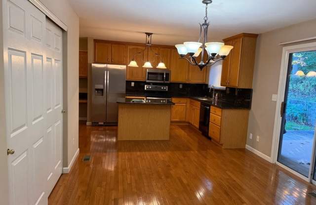 3701 Crystal Lake Drive Gallery 3