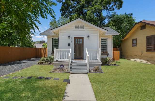 Adorable home 2/2 In Mancke Park photos photos