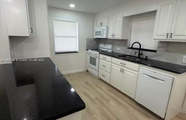 5191 SW 67th Avenue, South Miami, FL 33155 photos photos