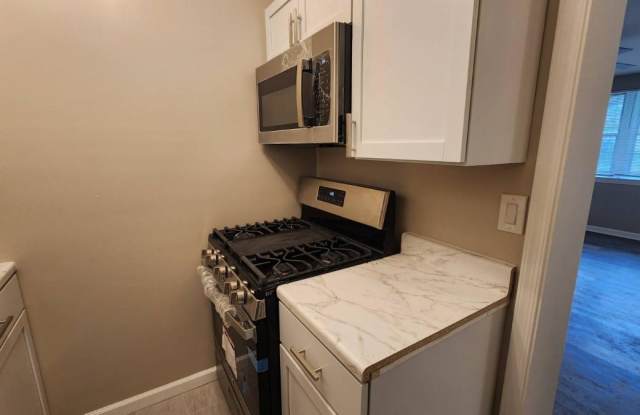 44 49th St. SE, Unit 101 - 44 49th Street Southeast, Washington, DC 20019