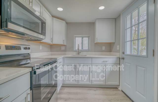 1537 Mitchell Lane photos photos