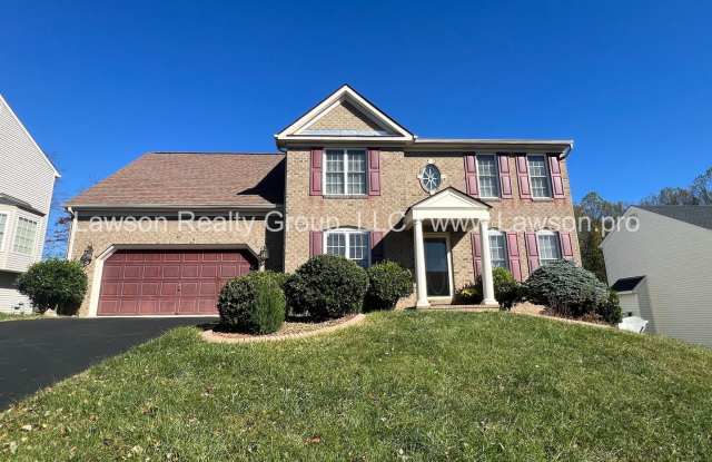 Gorgeous Classic Cave Spring Colonial in Subdivision - 6544 Monet Drive, Roanoke County, VA 24018