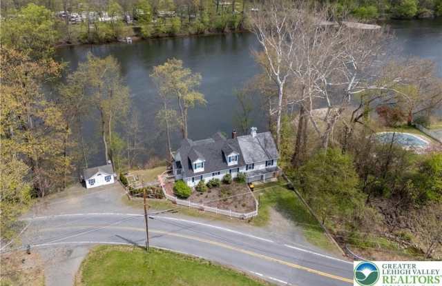 3325 River Road Gallery 4