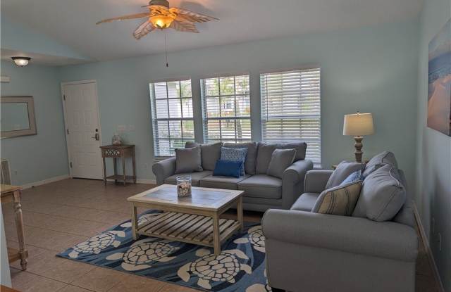 2535 SW 28th Place Gallery 3