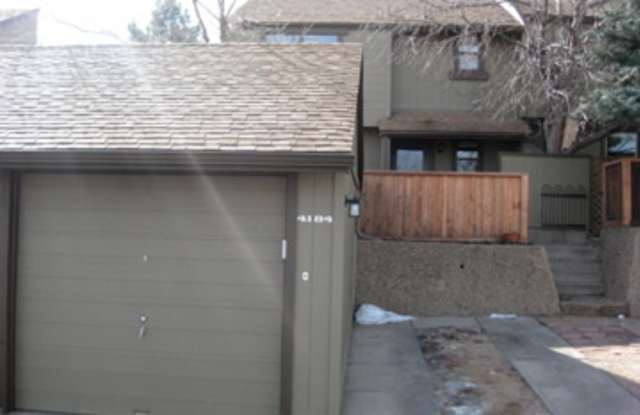 Cozy 3 Bed/2.5 Bath South Boulder Home - Available 10/7/25 photos photos