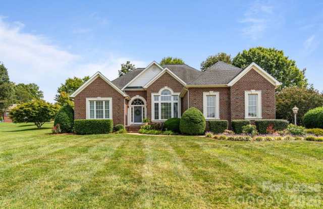 4-Bedroom 2-Bath Home Nestled In The Popular Rock Barn Community! photos photos