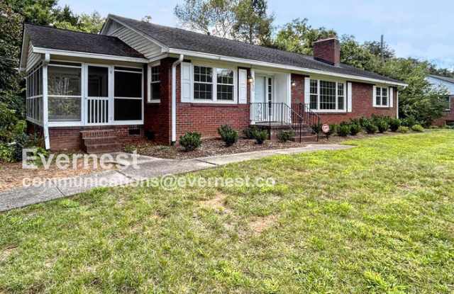 950 Marguerite Drive - 950 Marguerite Drive, Winston-Salem, NC 27106