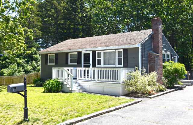 Impeccably maintained updated 3 bedroom ranch home in Tewksbury MA. Pet Friendly. - 13 Davis Road, Tewksbury, MA 01876 Impeccably maintained updated 3 bedroom ranch home in Tewksbury MA. Pet Friendly. - 13 Davis Road, Tewksbury, MA 01876