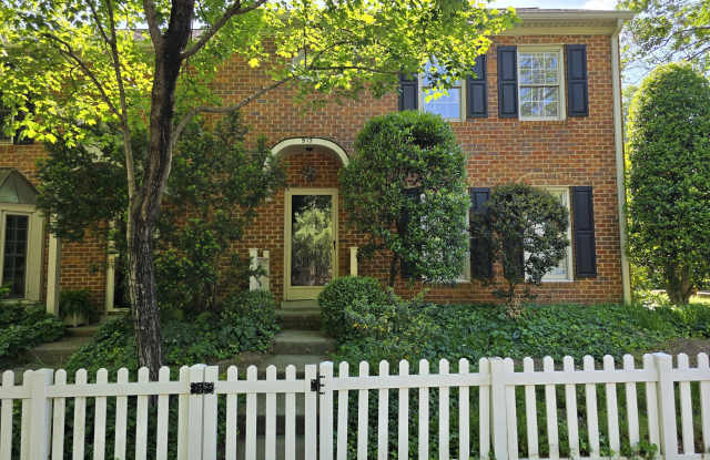 517 Tanners Park Court - 517 Tanners Park Court, Winston-Salem, NC 27101 517 Tanners Park Court - 517 Tanners Park Court, Winston-Salem, NC 27101