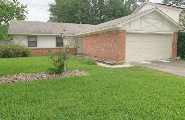 2334 MARBLE FALLS ***Ask about our No Cash Security Deposit Option*** Move-In Special! Receive $200 OFF your second month’s rent when you move in by September 30th. - 2334 Marble Falls Drive, Spring, TX 77373