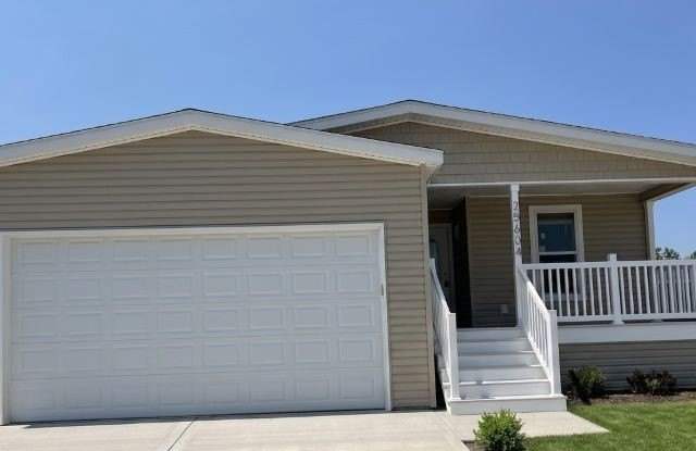 25604 Medinah Dr Gallery 1