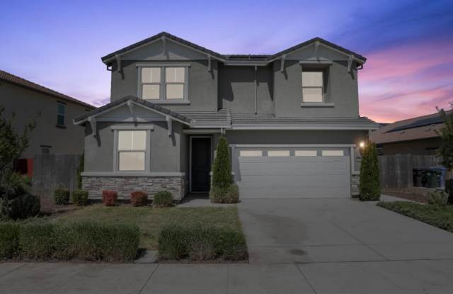 1449 Crane ST - 1449 Crane Street, Manteca, CA 95337 1449 Crane ST - 1449 Crane Street, Manteca, CA 95337