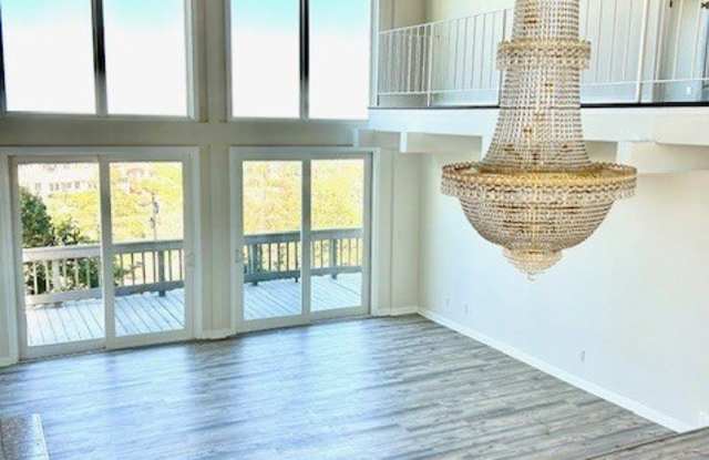 5609 Mistridge Drive Gallery 3