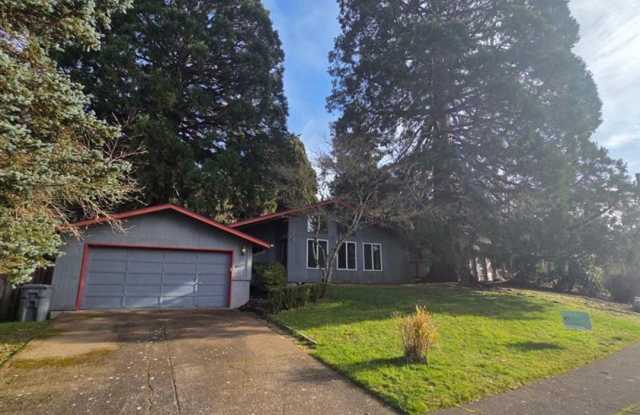 WINTER SPECIAL ~ $1,105 OFF FIRST MONTH RENT - 4572 Northwest Elmwood Drive, Corvallis, OR 97330