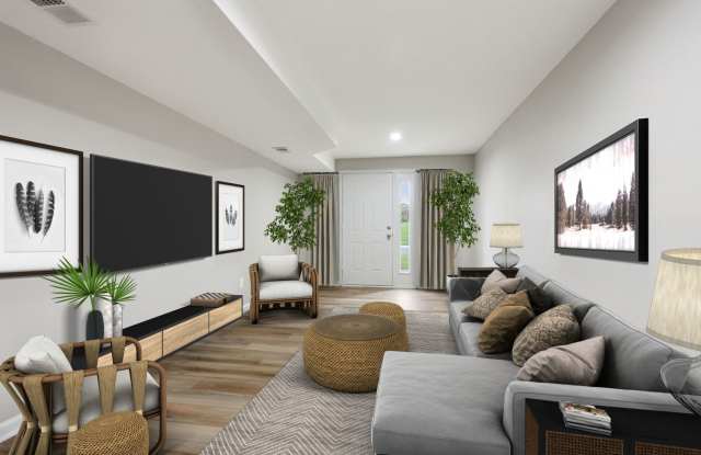 Luxury Living - Walking Distance to Downtown Lee's Summit! Gallery 1