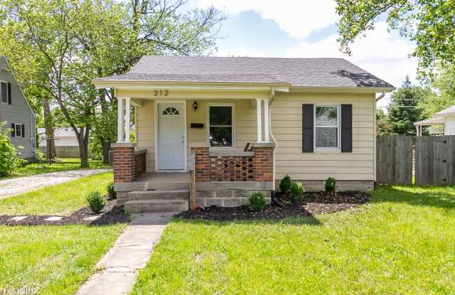 312 Hanley St - 312 Hanley Street, Plainfield, IN 46168