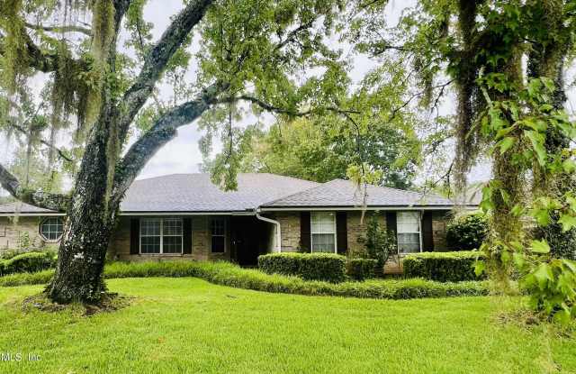 1800 CASTILLE Drive photos photos