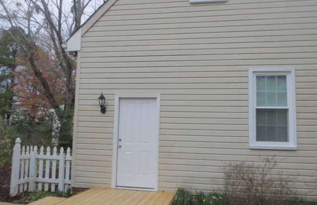 10107 Ogilvy Ln.^^ Gallery 2