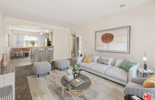 8335 W Manchester Ave photos photos