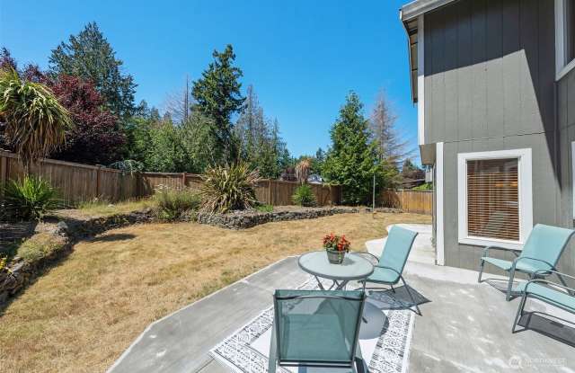 5304 25th Avenue Northwest - Master Unit Gallery 2