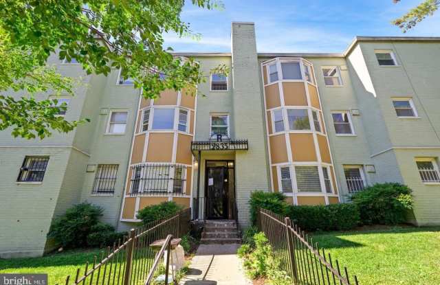 2835 GAINESVILLE STREET SE photos photos