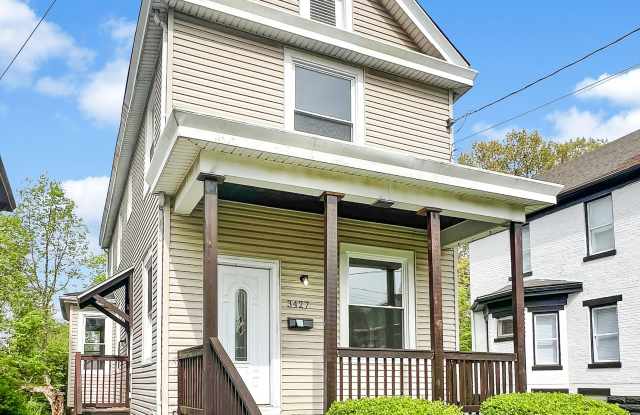 3427 Woodburn Avenue photos photos
