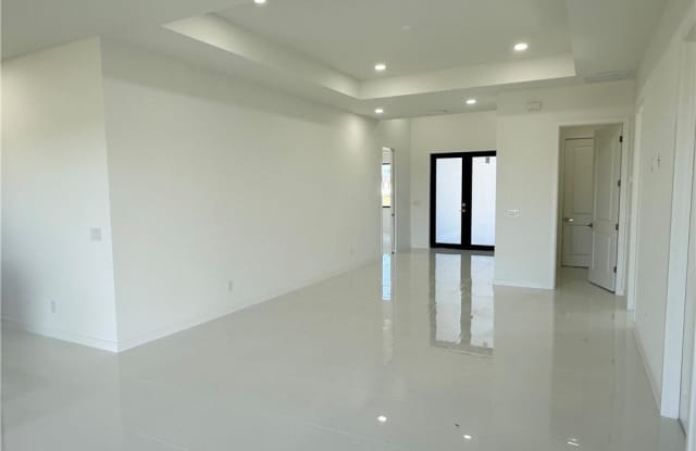 4238 NW 34th Terrace Gallery 4