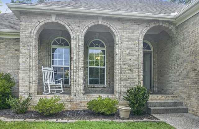 1009 Stafford Court Gallery 2
