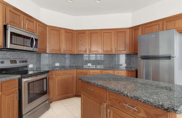 906 Crested Cove Drive Gallery 2