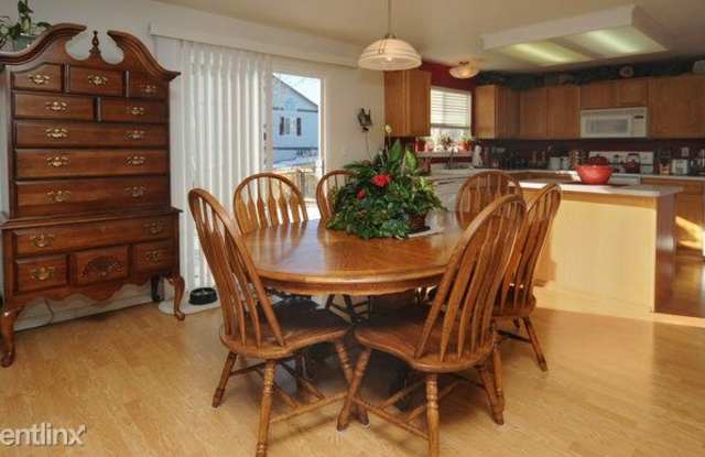 439 Hudson Ct Gallery 4