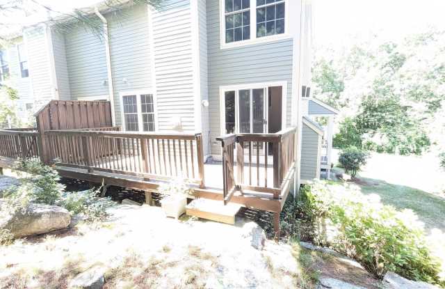 1465 Hooksett Road Gallery 2