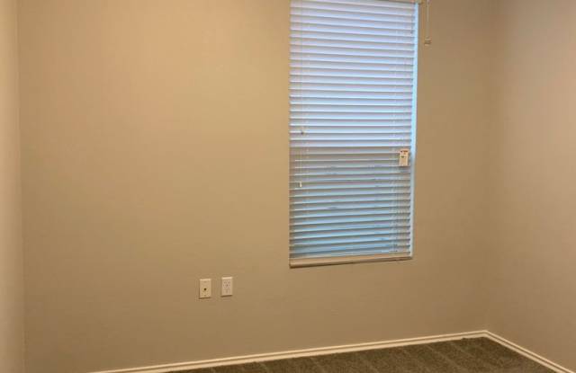 Spacious 3BR Home with Huge Backyard Near Major Employers! photos photos