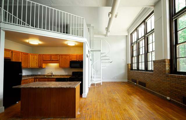 Whittier Place Gallery 1