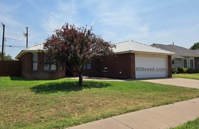 3/3/2 in Frenship Near TTHSC, Texas Tech and LCU Gallery 3