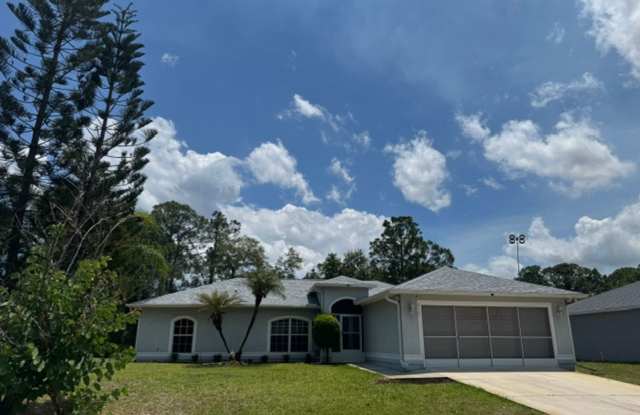 Beautiful, open concept, split plan, 3-bedroom, 2 bath, 2 car garage with screened in patio home. photos photos