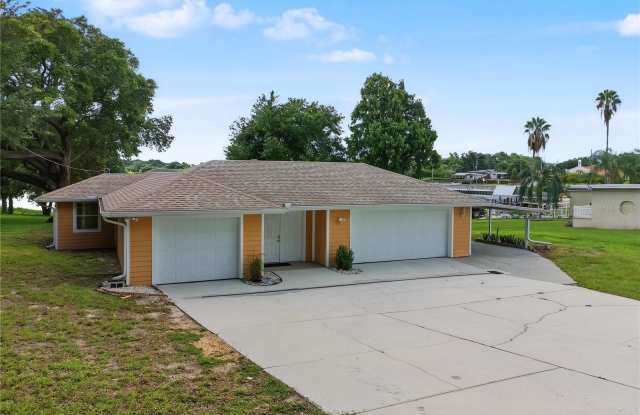 125 LAKE ROY Drive Gallery 1